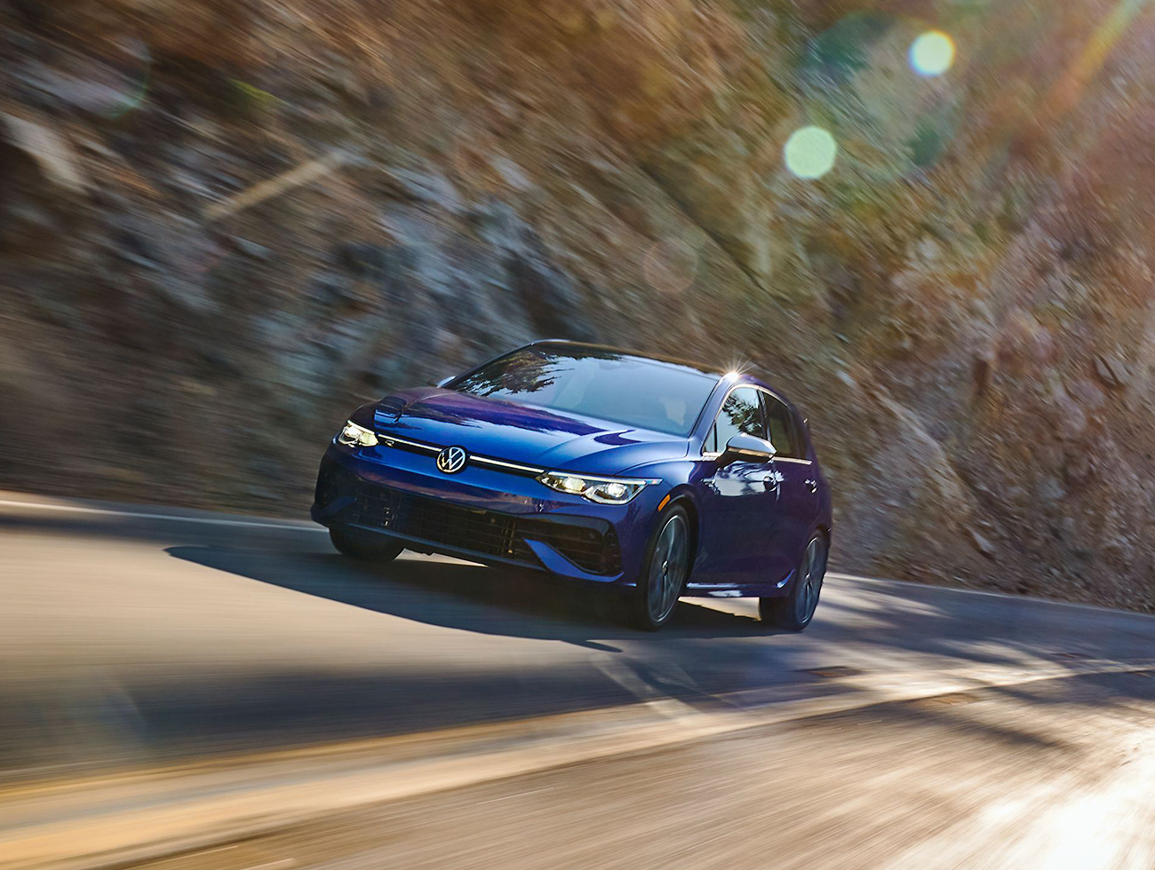 Eight Times the Charm: Volkswagen Golf R-Line Review