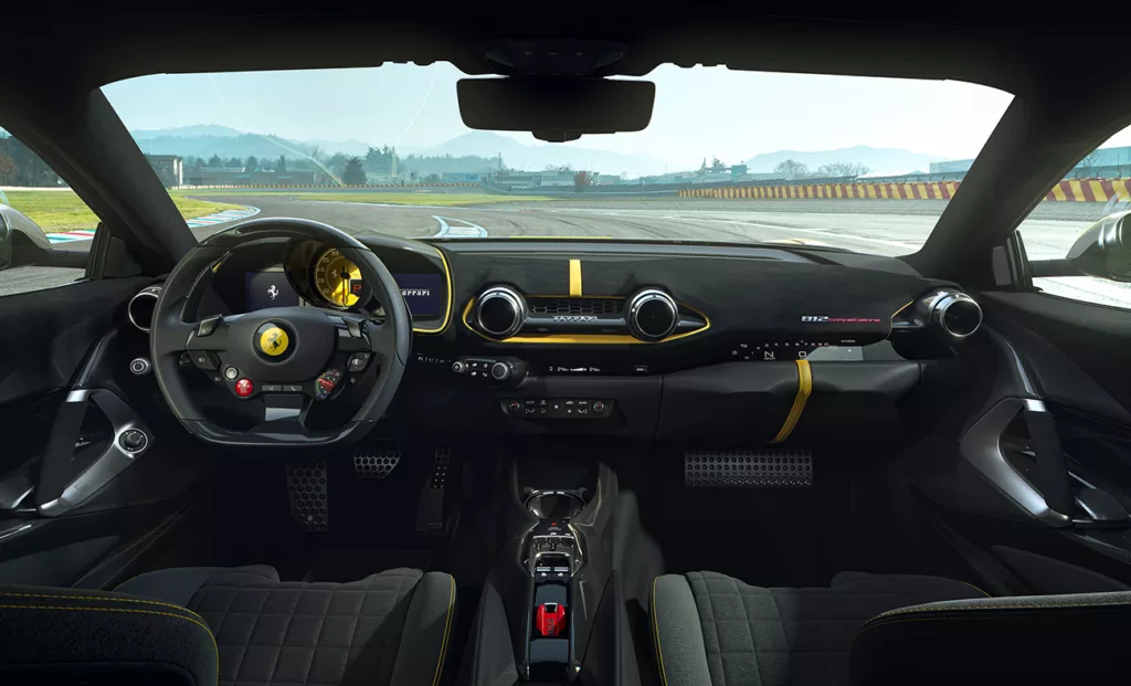 Ferrari 812 Competizione specs