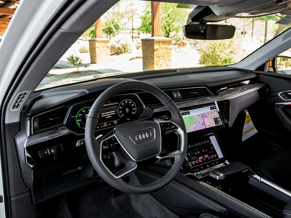 2024 Audi Q8 e-tron specs