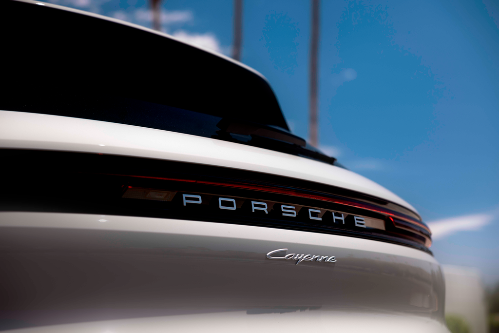2024 Porsche Cayenne Performance, Specs, Interior